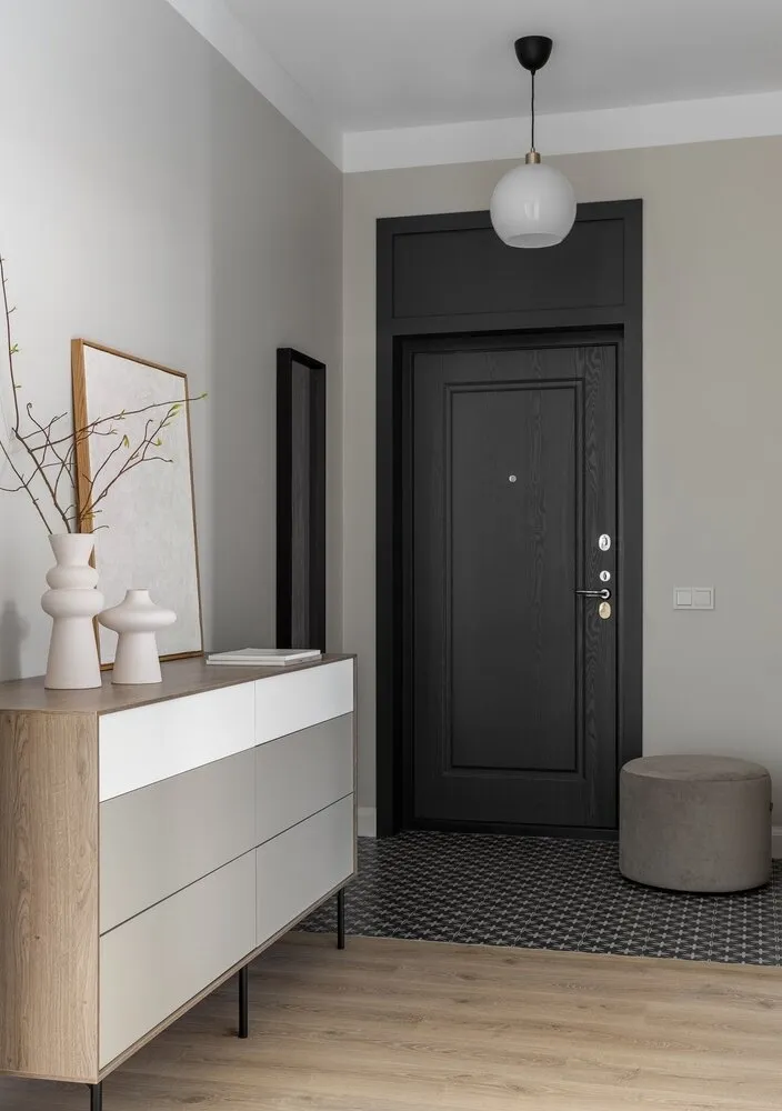 Foto: Entrada en estilo Escandinavo, Moderno, Minimalismo, Apartamento, Proyecto de la semana, Moscú, 2 habitaciones, 60-90 metros, María Pashkevich – foto en nuestro sitio web