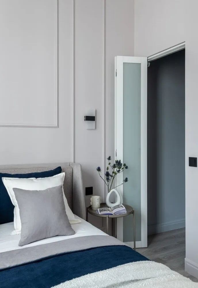 Foto: Dormitorio en estilo moderno, Apartamento, Proyecto de la Semana, Moscú, 40-60 m², Anastasia Lappo, Lappo.Interiors – foto en nuestro sitio web