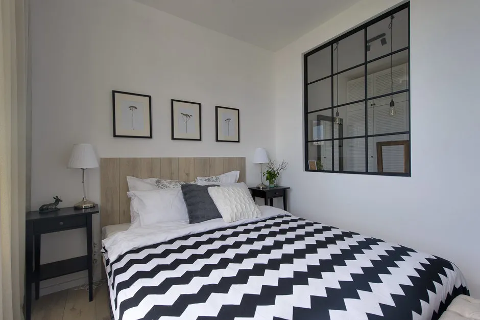 Фотография: Спальня в стиле Минимализм, Декор интерьера – фото на нашем сайте