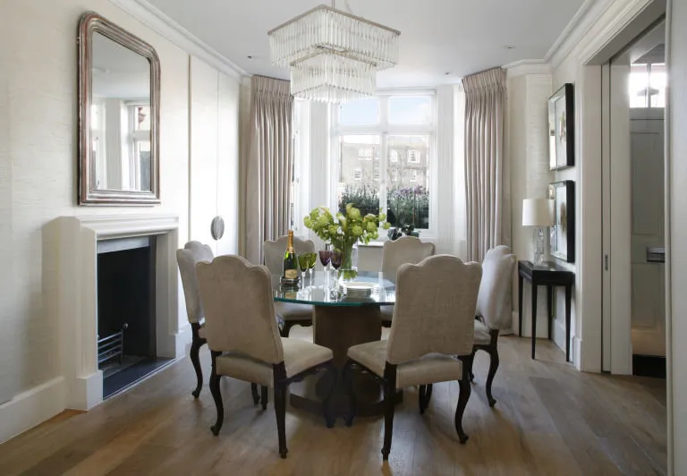 Фотография: Кухня и столовая в стиле Классический, Советы – фото на нашем сайте