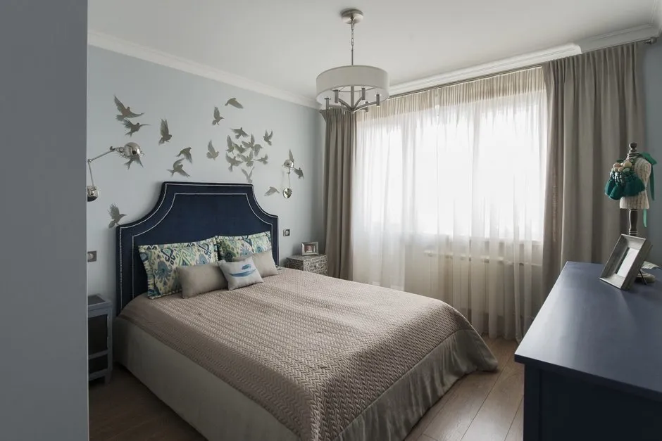 照片:普罗旺斯与乡村风格卧室,指南,伊娜·维利赫科、米拉·季托娃、奥尔加·波戈列洛娃,板式房屋,Cultura-design,Bureau 'Common Area',室内百科全书 – 我们网站上的照片