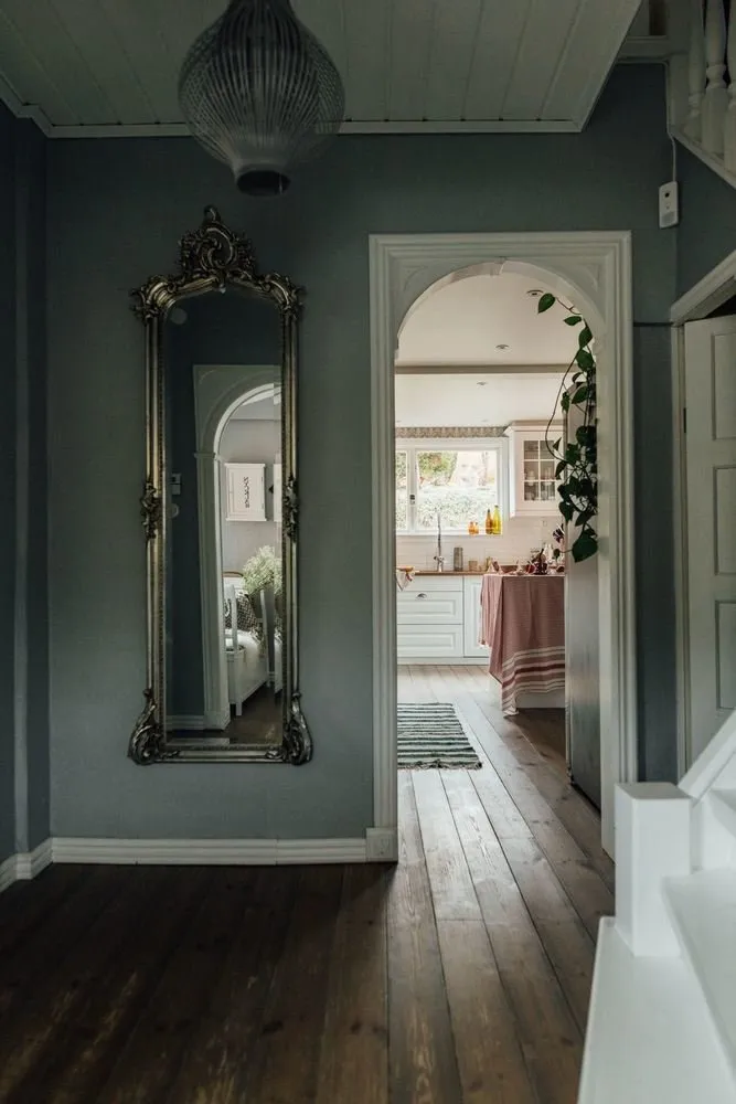 照片：走廊风格，普罗旺斯与乡村，经典，斯堪的纳维亚，折中主义，房屋，瑞典，白色，小屋，斯德哥尔摩，灰色，蓝色，棕色，房屋与小屋，4张或更多 – 我们网站上的照片