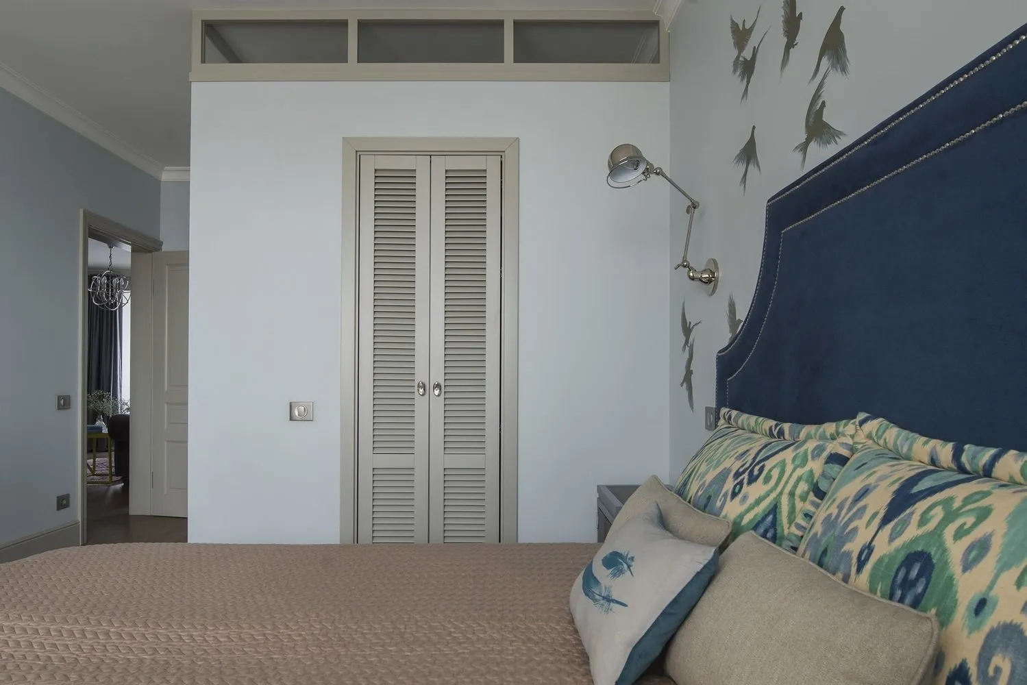 照片:现代风格卧室,指南,伊娜·维利赫科、米拉·季托娃、奥尔加·波戈列洛娃,板式房屋,Cultura-design,Bureau 'Common Area',室内百科全书 – 我们网站上的照片