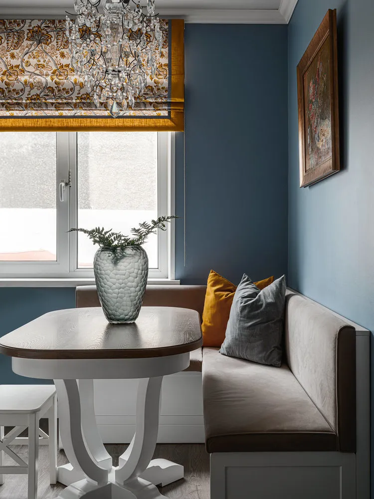 Photo: Kitchen and Dining Room in Scandinavian Style, Entrance, Guide, Inna Velichko, Dasha Ukhlinova, Design Hacks, Mango Studio, Interior Encyclopedia, Evgenia Makarova, Olga Katyuk, Anastasia Marchenko, Irina Reichers Studio, Nina Ivanenko, Julia Grabko, Elena Teplova, VizDiz – photo on our website