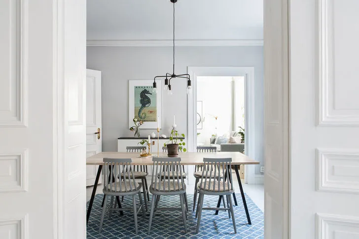 Фотография: Кухня и столовая в стиле Скандинавский, Декор интерьера, Квартира, Швеция, Советы – фото на нашем сайте