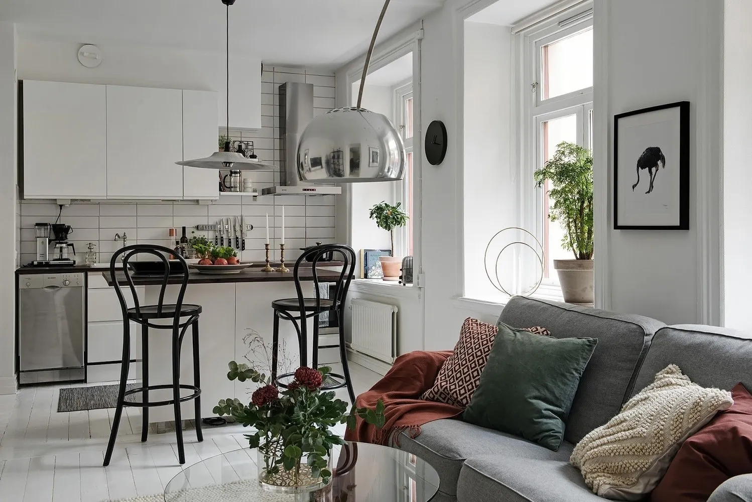 照片：斯堪的纳维亚风格厨房和餐厅，室内装饰，公寓，瑞典，2个房间，40-60平方米，Alvhem – 我们网站上的照片