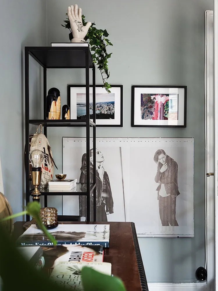 照片:现代风格办公室,厨房与餐厅,客厅,卧室,斯堪的纳维亚,折中主义,室内装饰,公寓,瑞典,装饰,绿色,斯德哥尔摩,如何营造温馨氛围,如何布置两居室公寓,2个房间,40-60平方米,如何搭配图案 – 网站上的照片