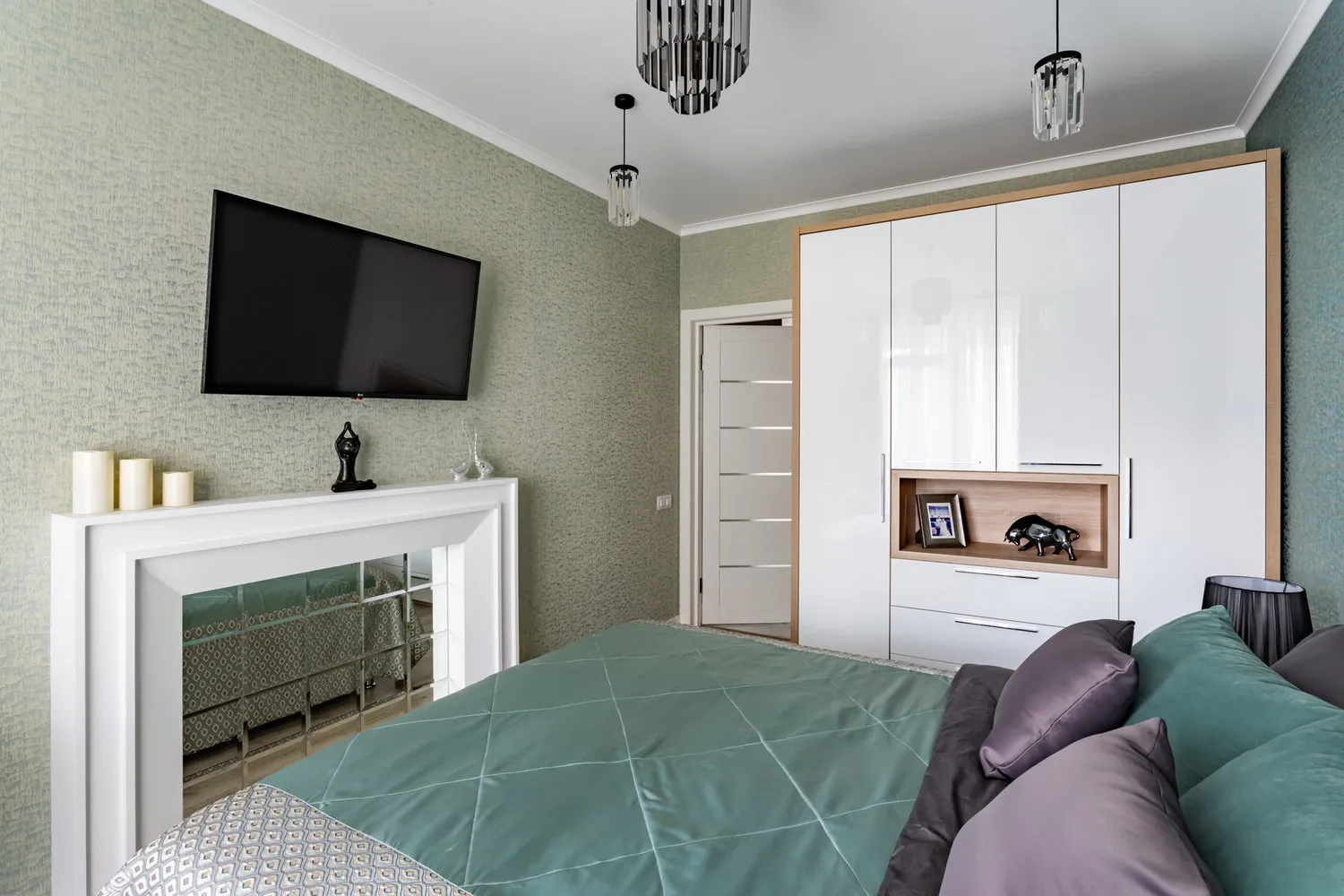 Foto: Schlafzimmer im modernen Stil, Tipps, Psychologe, Ira Kamarchina, was sagt Ihr Schlafzimmer über Sie – Foto auf unserer Website