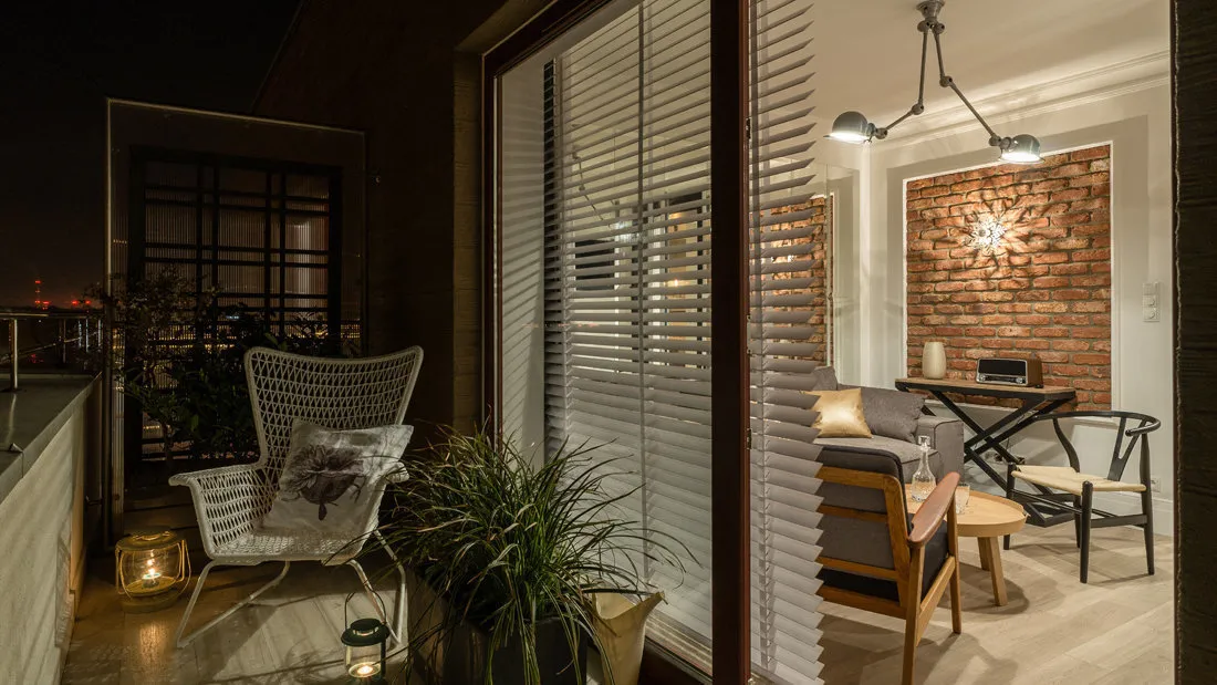 照片：Loft风格阳台，小户型公寓，公寓，波兰，设计灵感，小户型灵感，2室，40-60平方米，格但斯克 – 我们网站上的照片