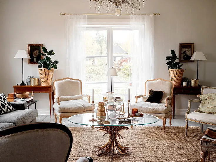 照片：普罗旺斯和乡村风格客厅——我们网站上的照片