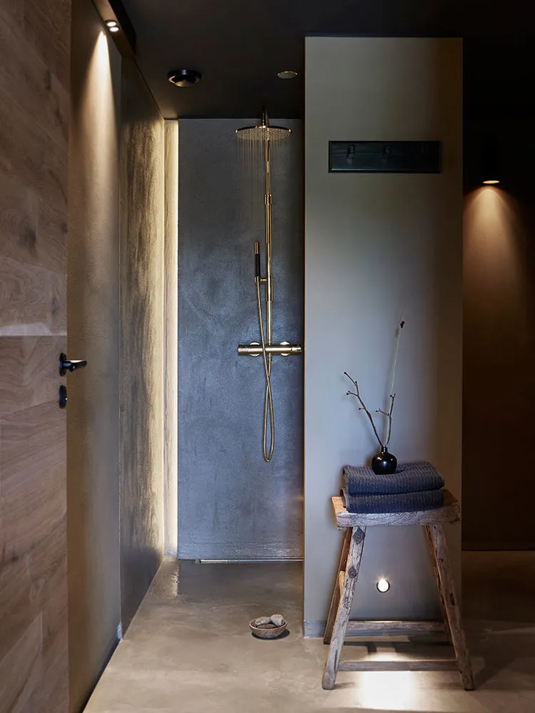 Photo: Bathroom in Scandinavian, Modern, White, Hotel, Minimalism, Green, Beige, Grey, Brown, Guide, Over 90 meters – photo on our website