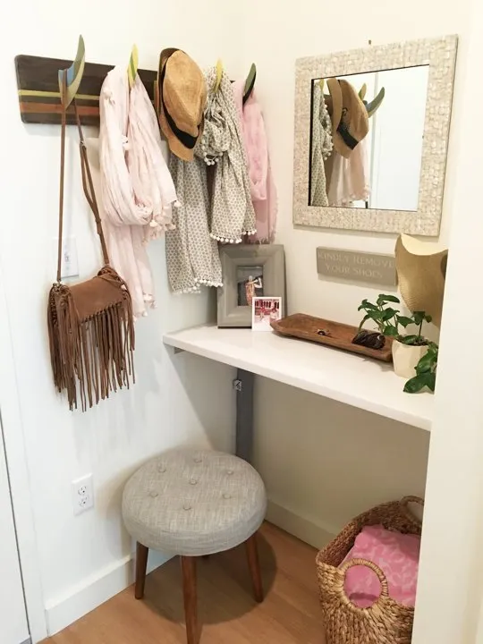 照片:普罗旺斯和乡村风格衣柜、室内装饰、公寓 – 网站上的照片