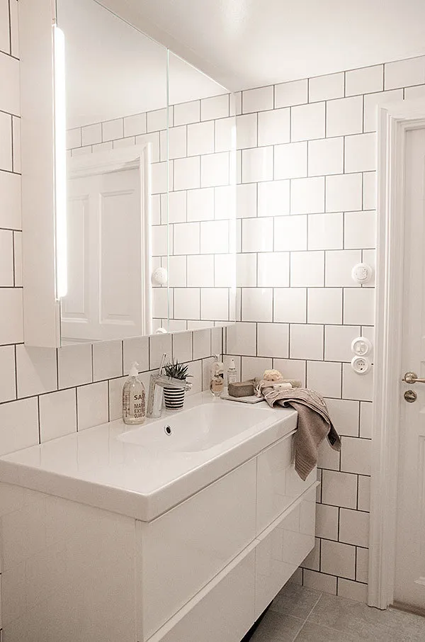 Photo : Salle de bain en style scandinave, Décoration d'intérieur, Maison, Suède, Dacha – photo sur notre site