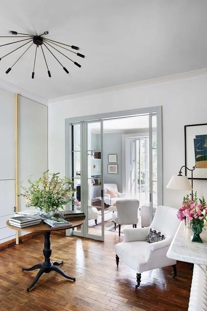 照片：普罗旺斯与乡村风格客厅，室内装饰，房屋，乡村别墅 – 我们网站上的照片