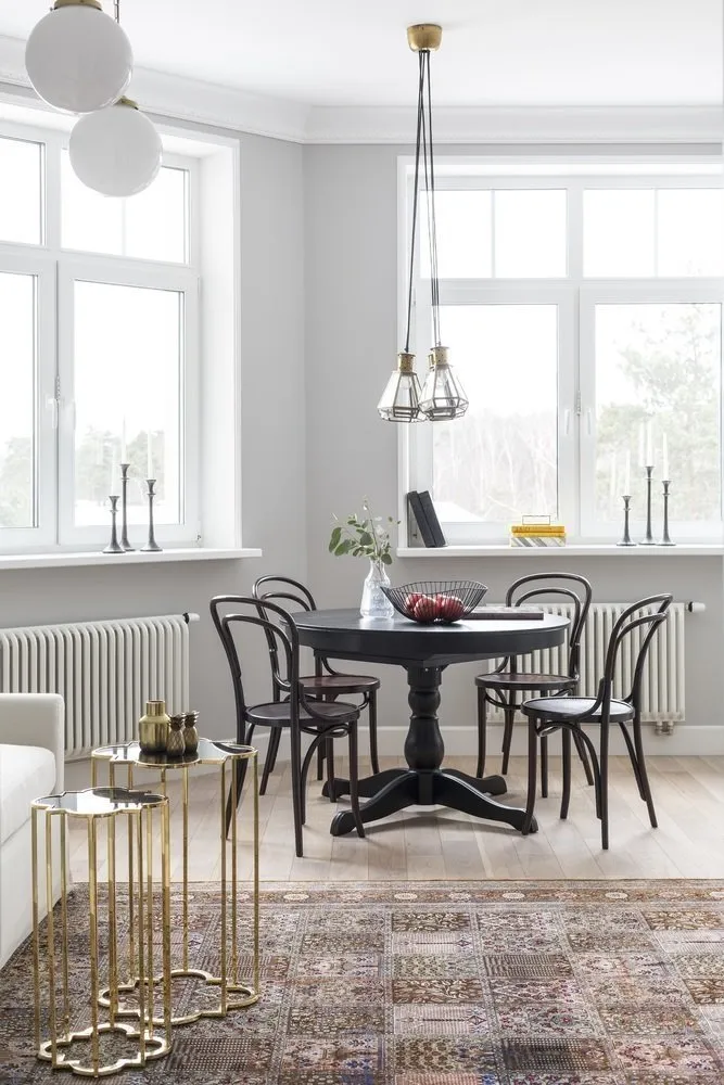 设计：奥尔加·沙波瓦洛娃