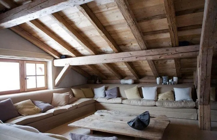 照片:普罗旺斯和乡村风格起居室,现代,阁楼,Mansard – 我们网站上的照片