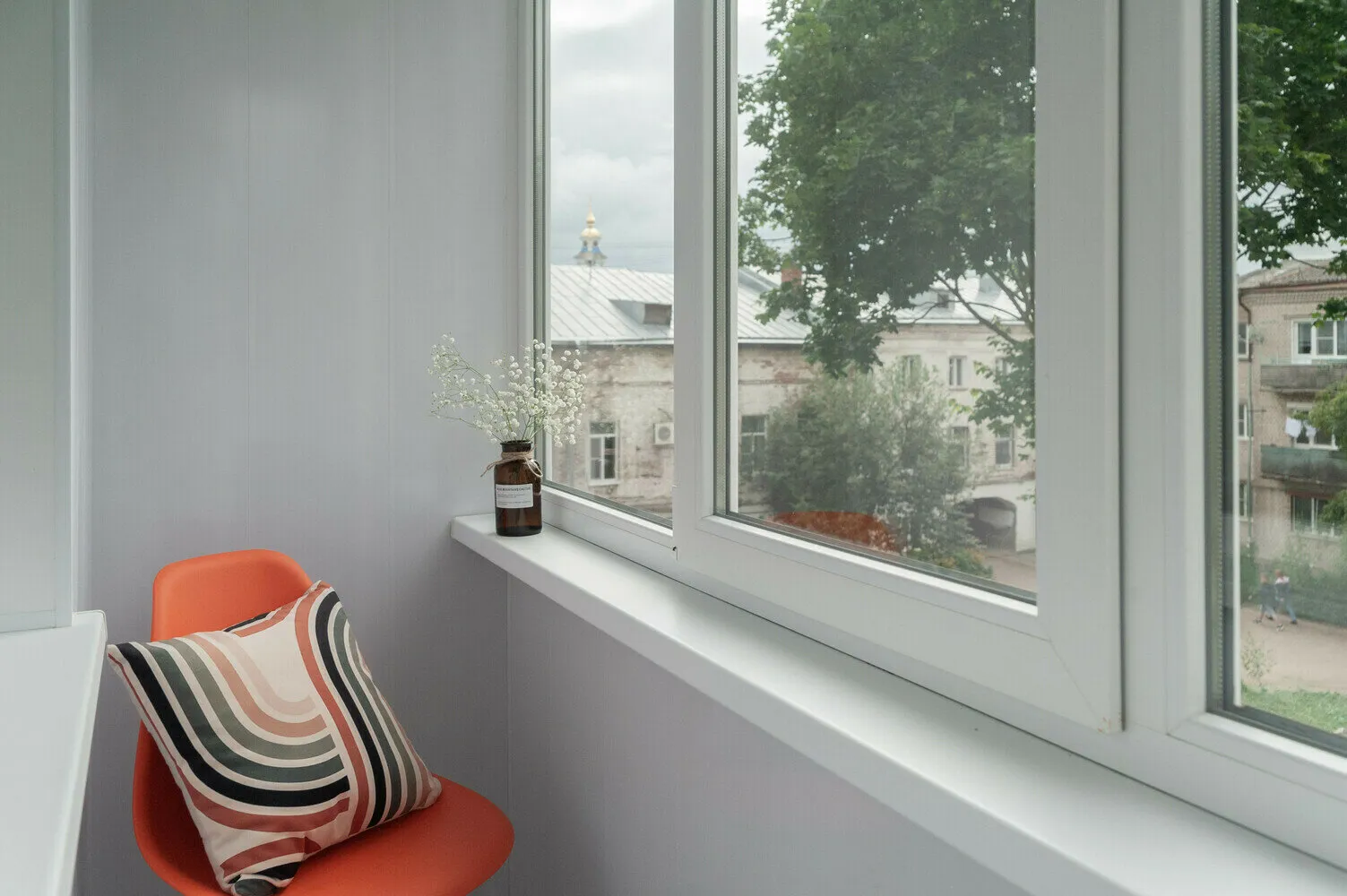 Foto: Balcón en estilo moderno, Apartamento, Consejos, Proyecto de la semana, Khrushchyovka, 1 habitación, menos de 40 metros, Kostroma, Stella Veder nikova – fotos en nuestro sitio web