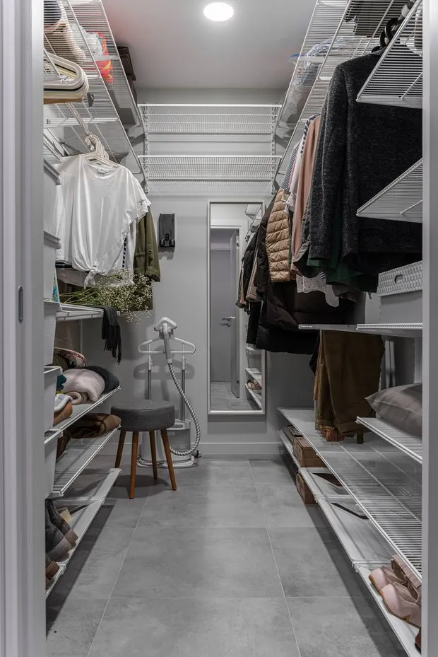 Foto: estilo minimalista, apartamento pequeño de 40-60 m² – fotos en nuestro sitio web