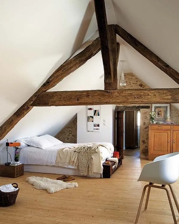 照片：普罗旺斯和乡村风格卧室，现代，阁楼，Mansard – 我们网站上的照片
