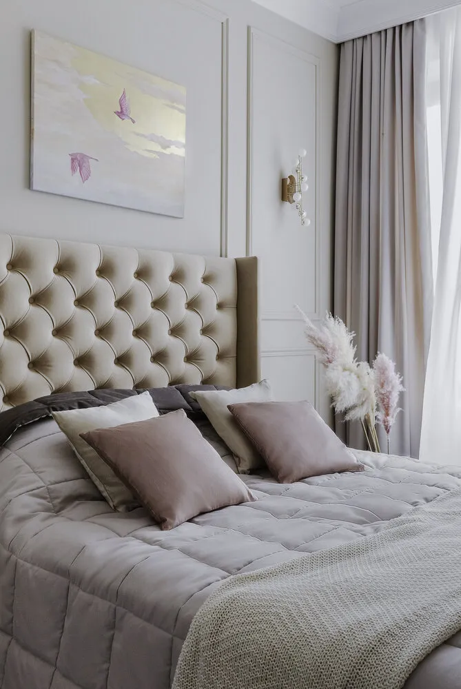 Foto: Habitación principal en estilo Clásico, Moderno, Apartamento, Proyecto de la Semana, Moscú, 4 habitaciones o más, Más de 90 metros cuadrados, IA.Buro – fotos en nuestro sitio web