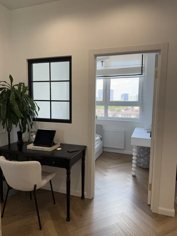 Foto: en estilo minimalista, vivienda de pequeño tamaño, apartamento, Proyecto del día, 1 habitación, hasta 40 metros cuadrados, minimalismo con elementos de diseño moderno – foto en nuestro sitio web