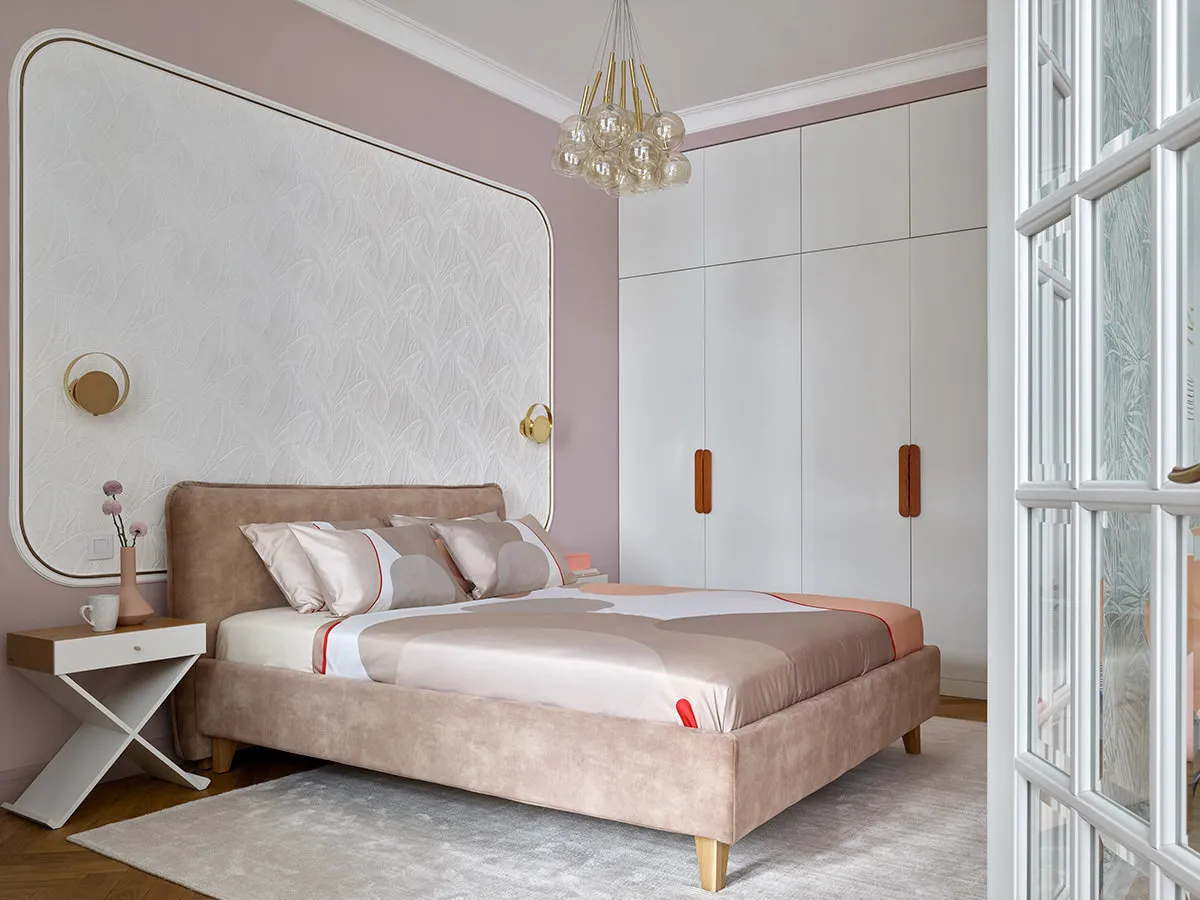 设计：阿纳斯塔西娅·霍洛普采娃