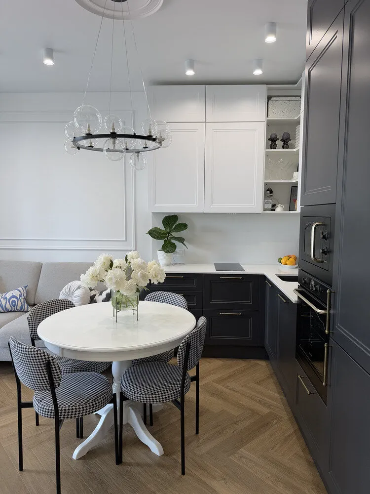 Foto: en estilo minimalista, vivienda de pequeño tamaño, apartamento, Proyecto del día, 1 habitación, hasta 40 metros cuadrados, minimalismo con elementos de diseño moderno – foto en nuestro sitio web