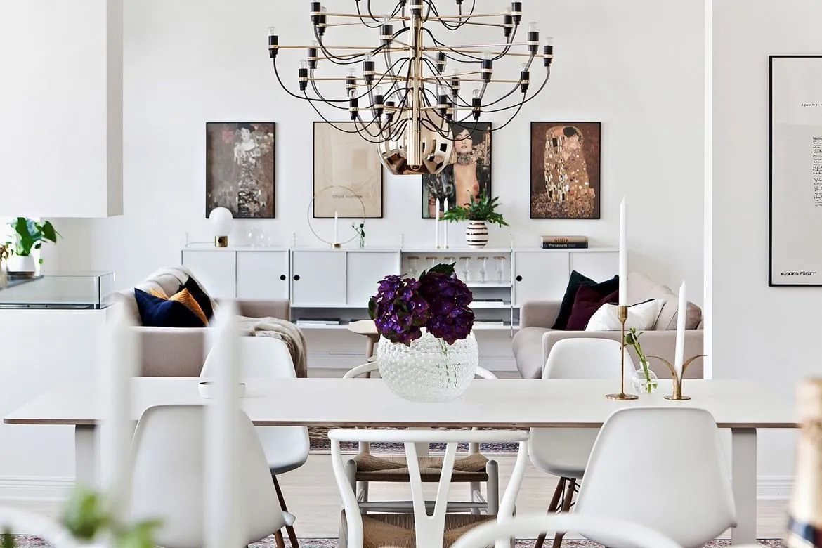 照片：现代、北欧风格厨房和餐厅，室内装饰，公寓，瑞典，家具与灯光，北欧室内设计，公寓照明，如何为房间选择照明，3个房间，超过90平方米 – 网站上的照片