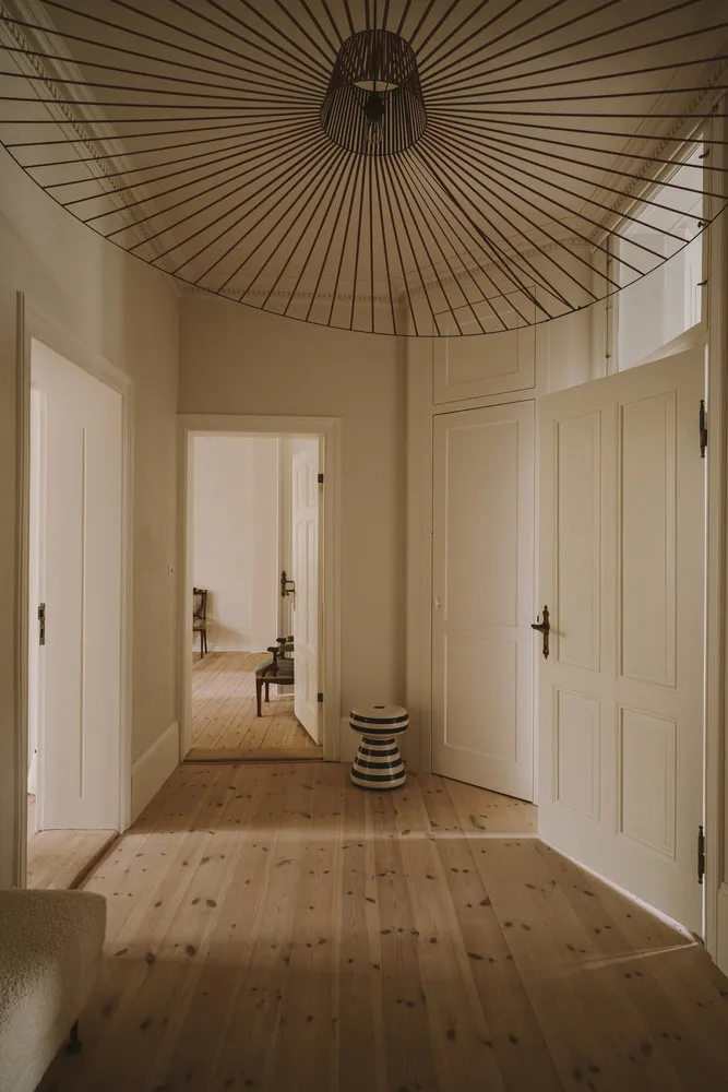 照片：走廊在北欧、古典风格，室内装饰，公寓，白色，绿色，米色，波兰，3室 – 我们网站上的照片