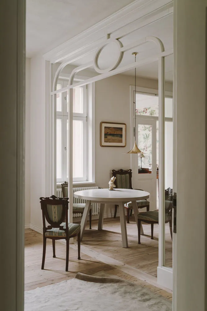 照片：厨房与餐厅在北欧、混合、古典风格，室内装饰，公寓，白色，绿色，米色，波兰，3室 – 我们网站上的照片