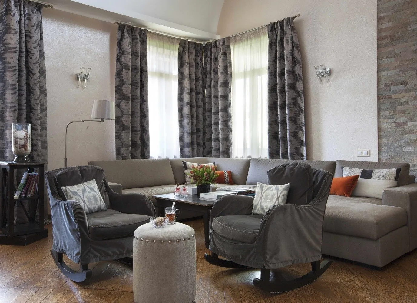 Design: Decorator Irina Tatarnikova