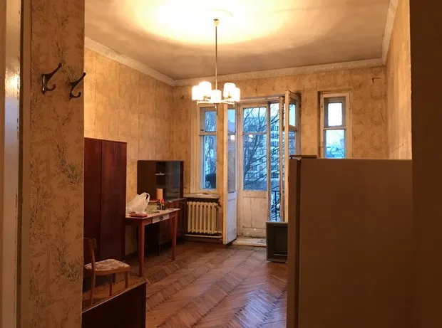 Bedroom Before Renovation