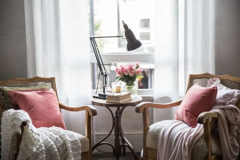 照片:普罗旺斯与乡村风格客厅,室内装饰,伦敦公寓 – 网站上的照片