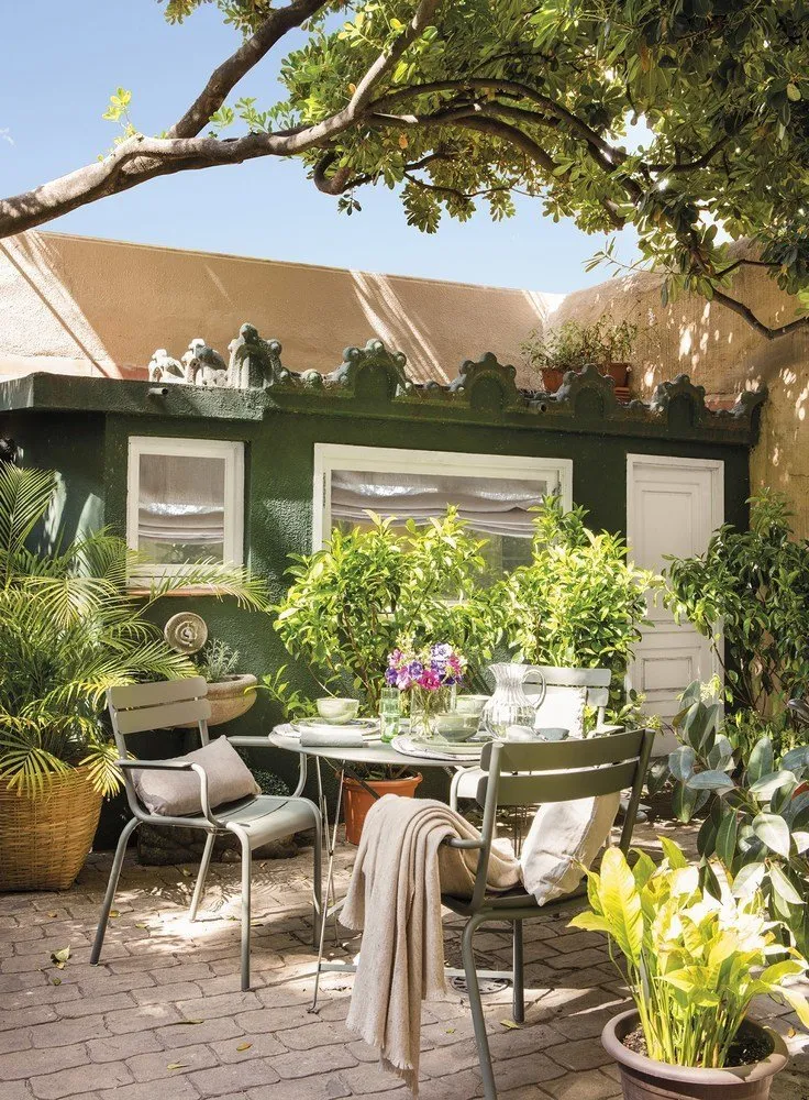 Photo : Terrasse en style Provence et Coté, Décoration intérieure, Appartement, Espagne, Barcelone – photo sur notre site