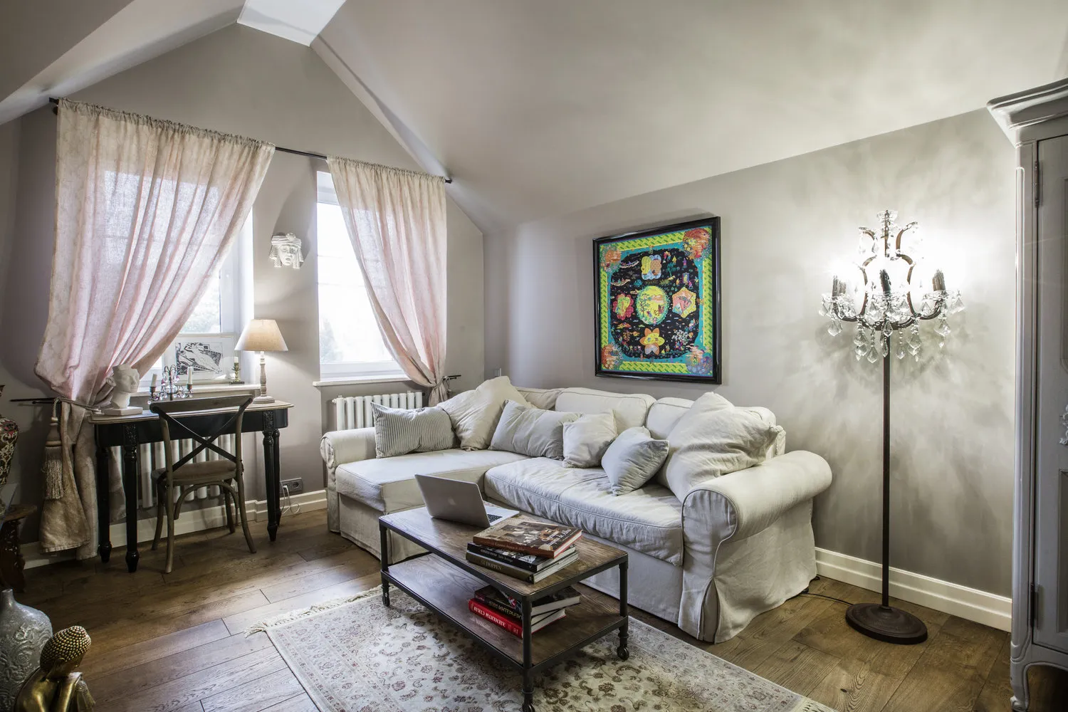 照片:现代风格客厅,房屋,郊区,房屋和花园,超过90平方米,维拉·萨韦利耶娃,Kedry报纸,设计工作室“风格元素”——我们网站上的照片