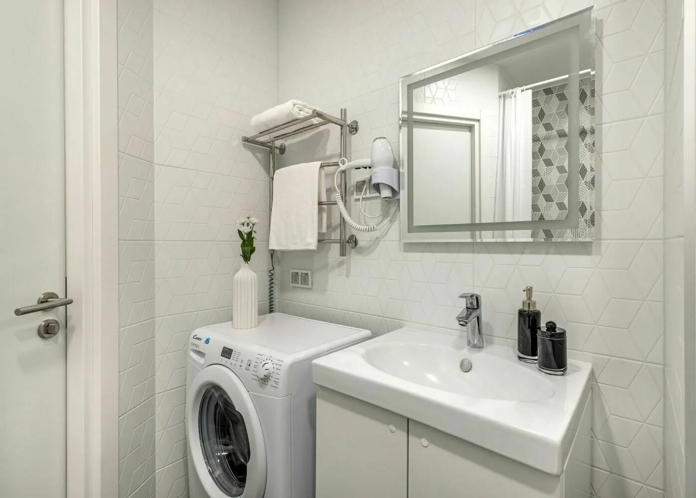 Foto: estilo , Estudio, Proyecto de la semana, hasta 40 metros – foto en nuestro sitio web