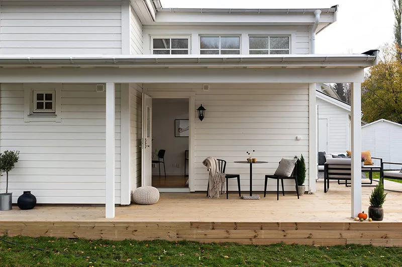 Фотографія: в стилі , Скандинавія, Будинок, Швеція, Білий, Мінімалізм, Стокгольм, Сірий, Будинок і дача, до 40 метрів – фото на нашому сайті