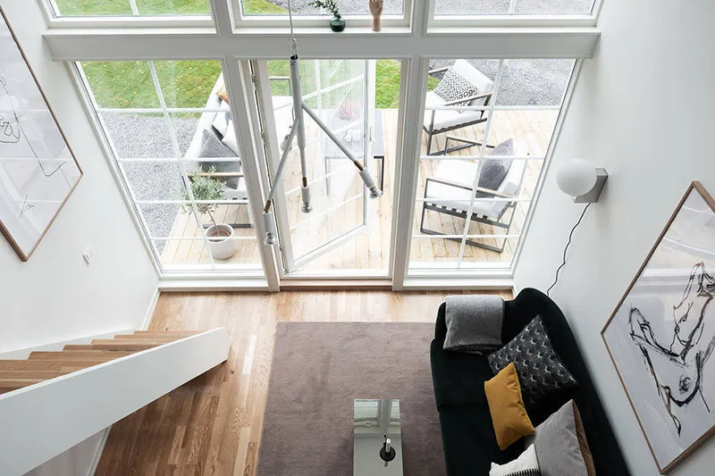 Фотографія: Гостьова кімната в стилі Скандинавія, Будинок, Швеція, Білий, Мінімалізм, Стокгольм, Сірий, Будинок і дача, до 40 метрів – фото на нашому сайті