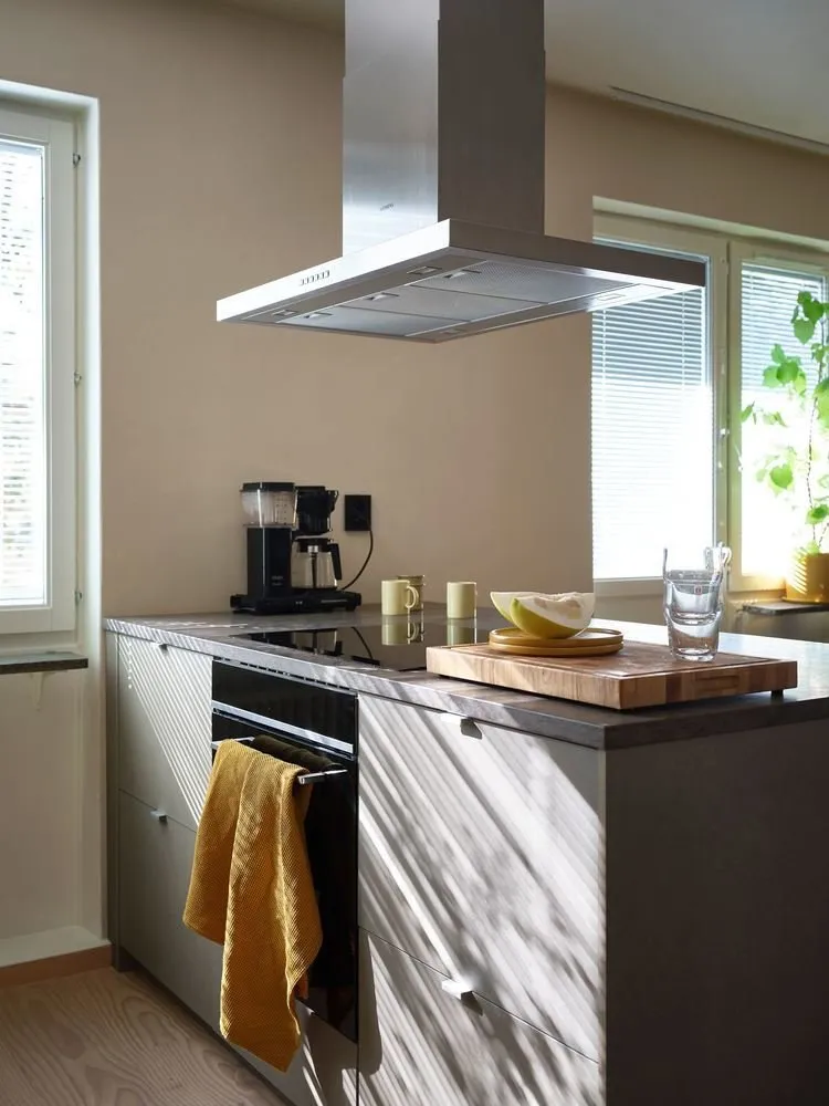 Photo: Scandinavian kitchen and dining room, Interior decoration, Sweden, Stockholm – photo on our website