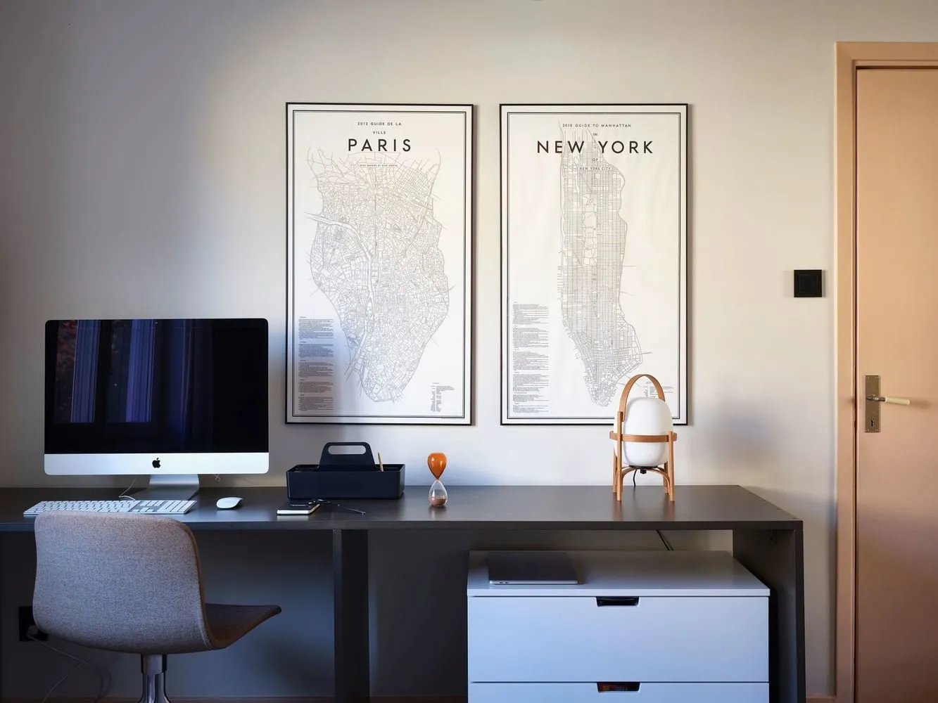 Photo: Scandinavian study, Interior decoration, Sweden, Stockholm – photo on our website