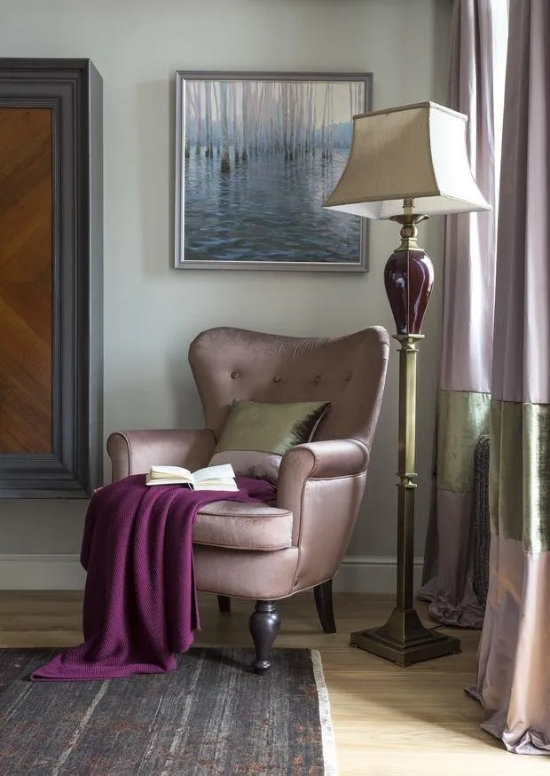 照片:经典风格客厅,公寓,粉色,指南,叶莲娜·伊万诺娃,伊琳娜·马尔克曼,伊琳娜·基里耶娃,亚历山大·阿恩戈尔特,叶莲娜·涅恰耶娃 – 我们网站上的照片