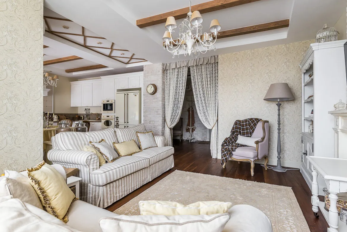 设计：斯维特兰娜·尤尔科娃