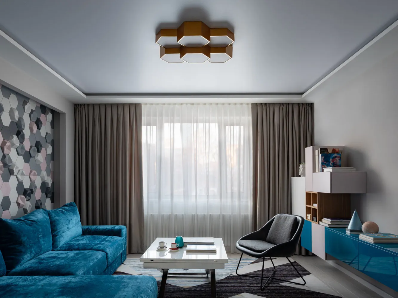 Diseño: Anna Eлина