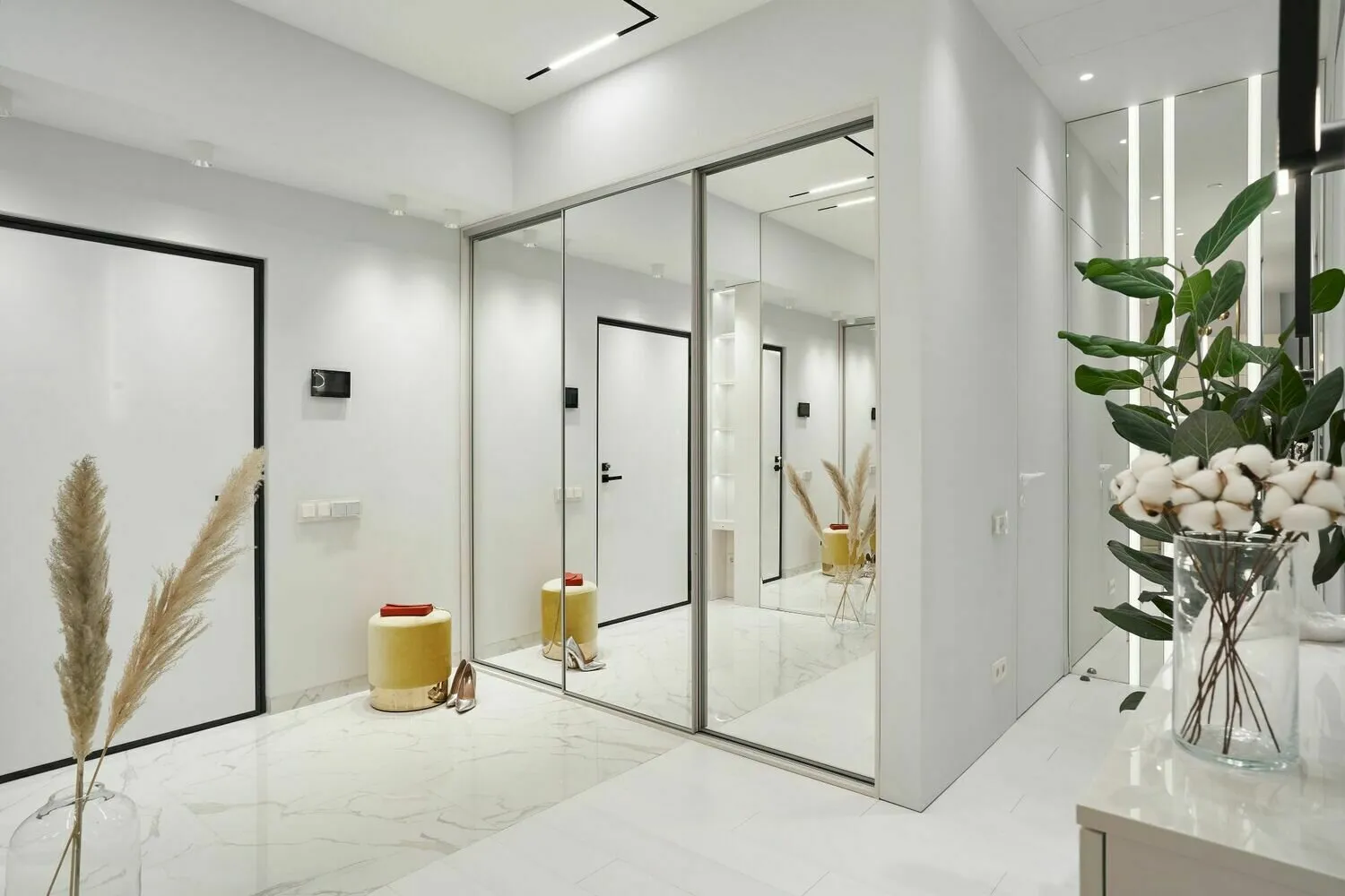 Фотография: Прихожая в стиле Современный,  – фото на нашем сайте