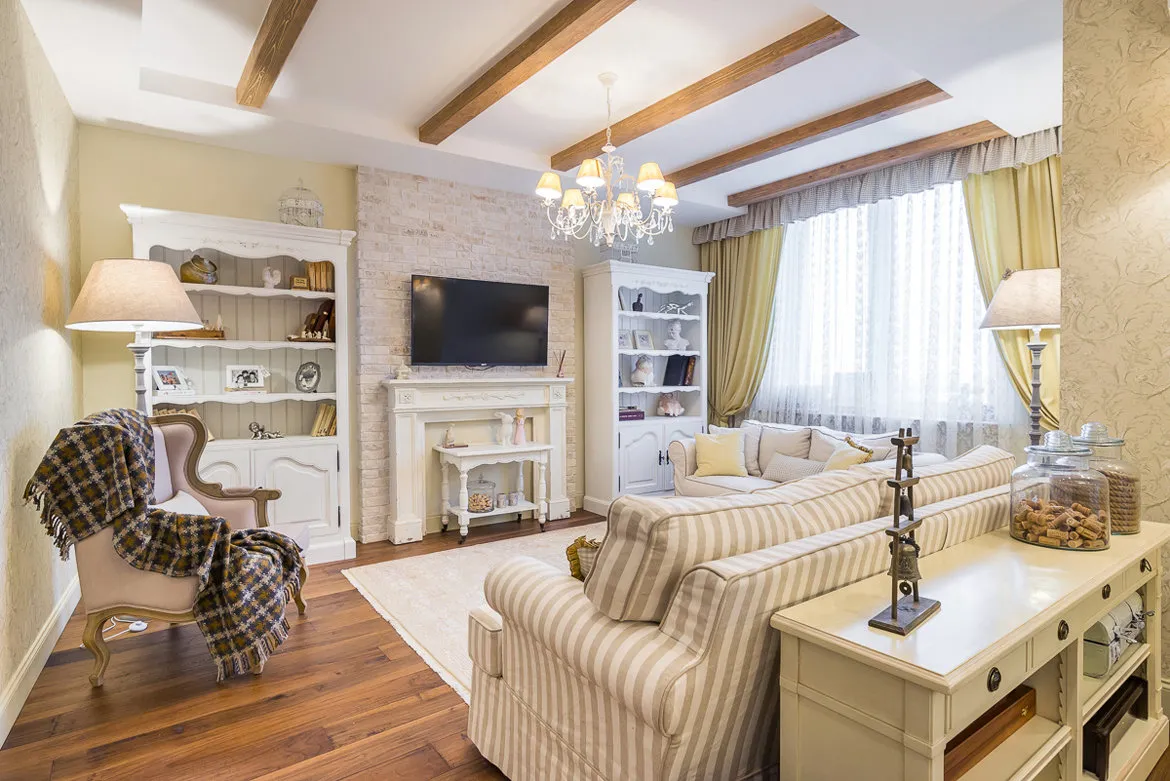 设计师：斯维特兰娜·尤尔科娃