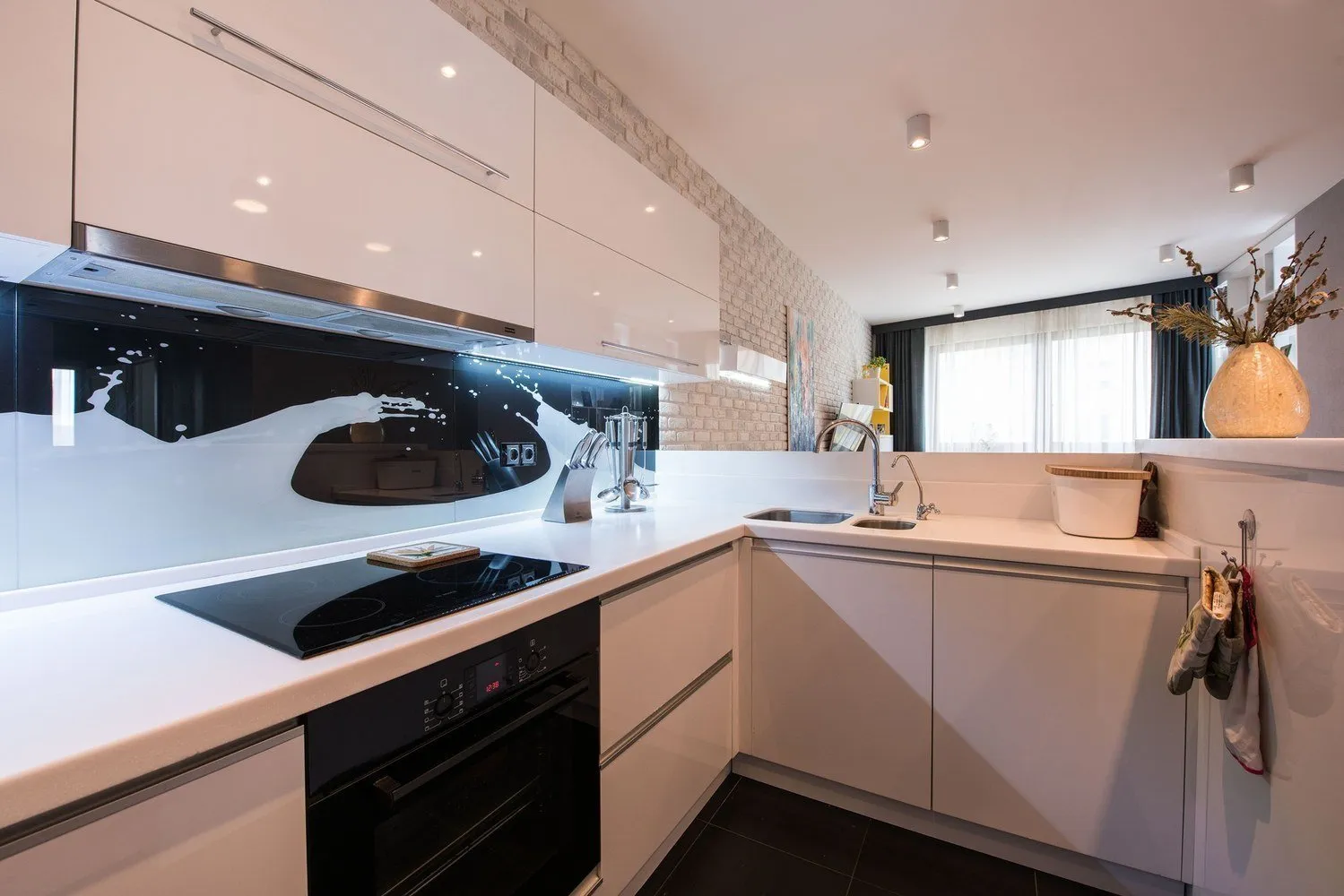 Фотография: Кухня и столовая в стиле Современный, Советы – фото на нашем сайте