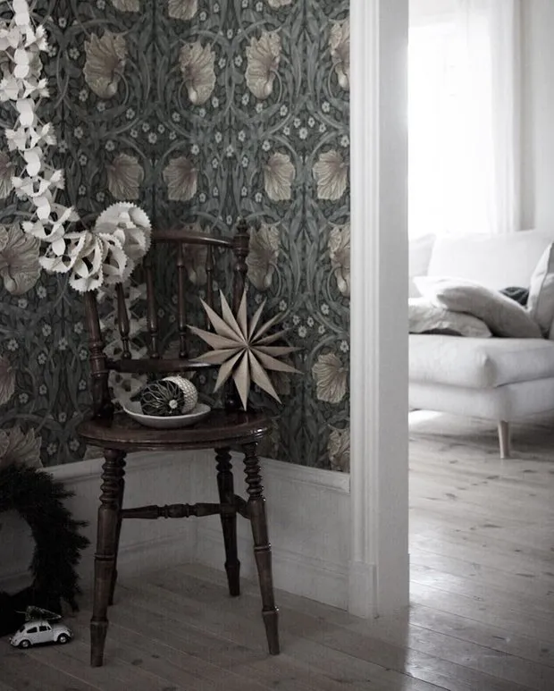 Фотография: в стиле , Декор интерьера, Дом, Швеция, Белый, Дача, Новый Год, Зеленый, Дом и дача, новогодний декор, новогодний декор интерьера, как украсить интерьер к новому году – фото на нашем сайте