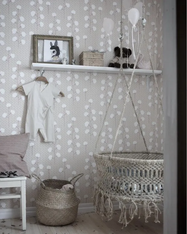 Фотография: Детская в стиле Прованс и Кантри, Декор интерьера, Дом, Швеция, Белый, Дача, Новый Год, Зеленый, Дом и дача, новогодний декор, новогодний декор интерьера, как украсить интерьер к новому году – фото на нашем сайте