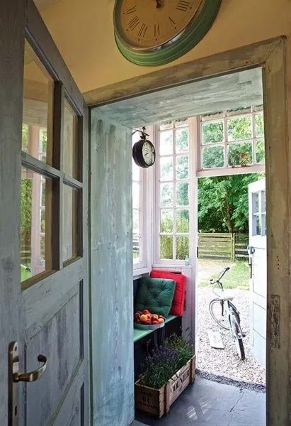 照片:入口大厅,普罗旺斯与乡村风格室内装饰,房屋、达恰——我们网站上的照片