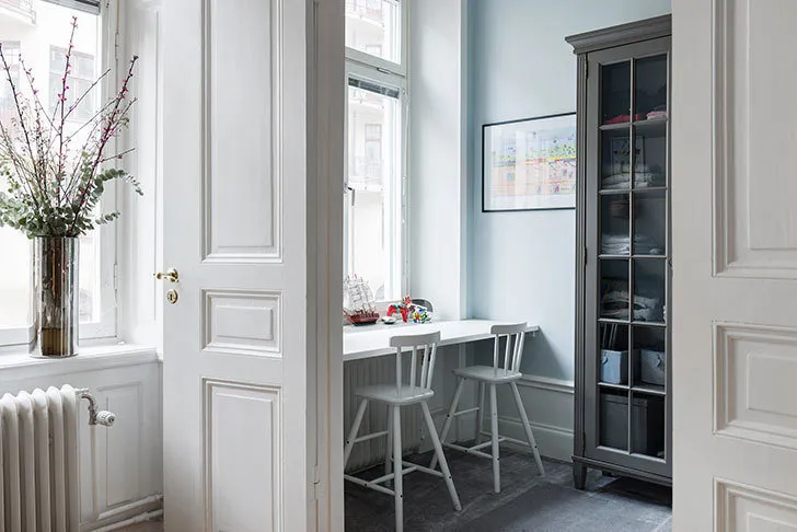 照片：厨房和餐厅，斯堪的纳维亚风格，室内装饰，公寓，瑞典，3室，60-90平方米 – 网站上的照片